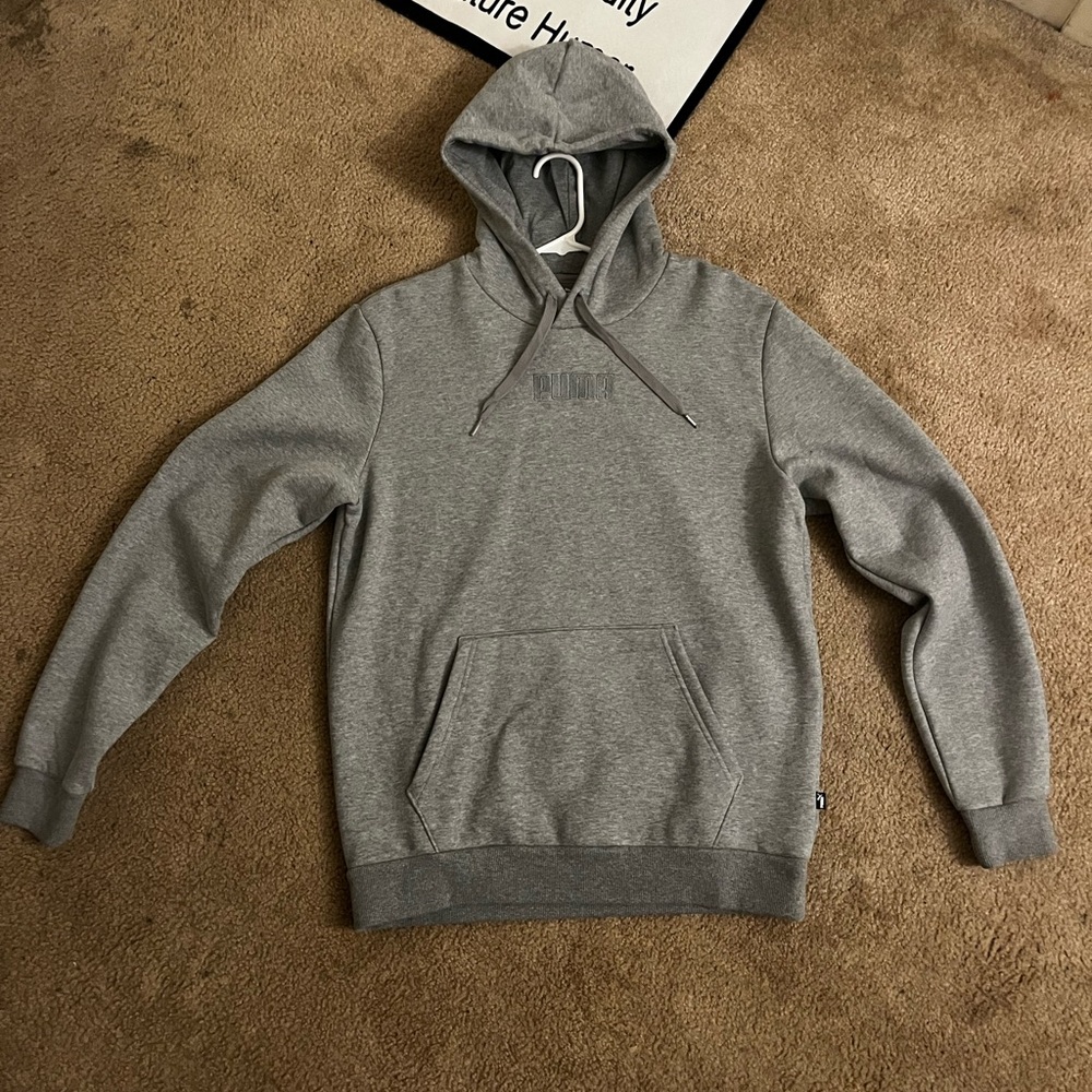 Brand New, Grey Puma Hoodie (Medium)